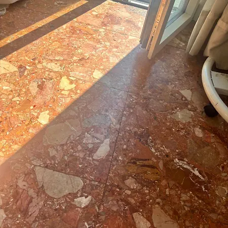 Stazione - Via Dei Colli * לה ספציה